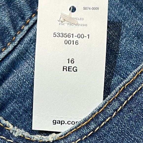 NWT GAP Girls Midi Denim Shorts Sz 16 Medium Wash Rips #533561 - Picture 5 of 6